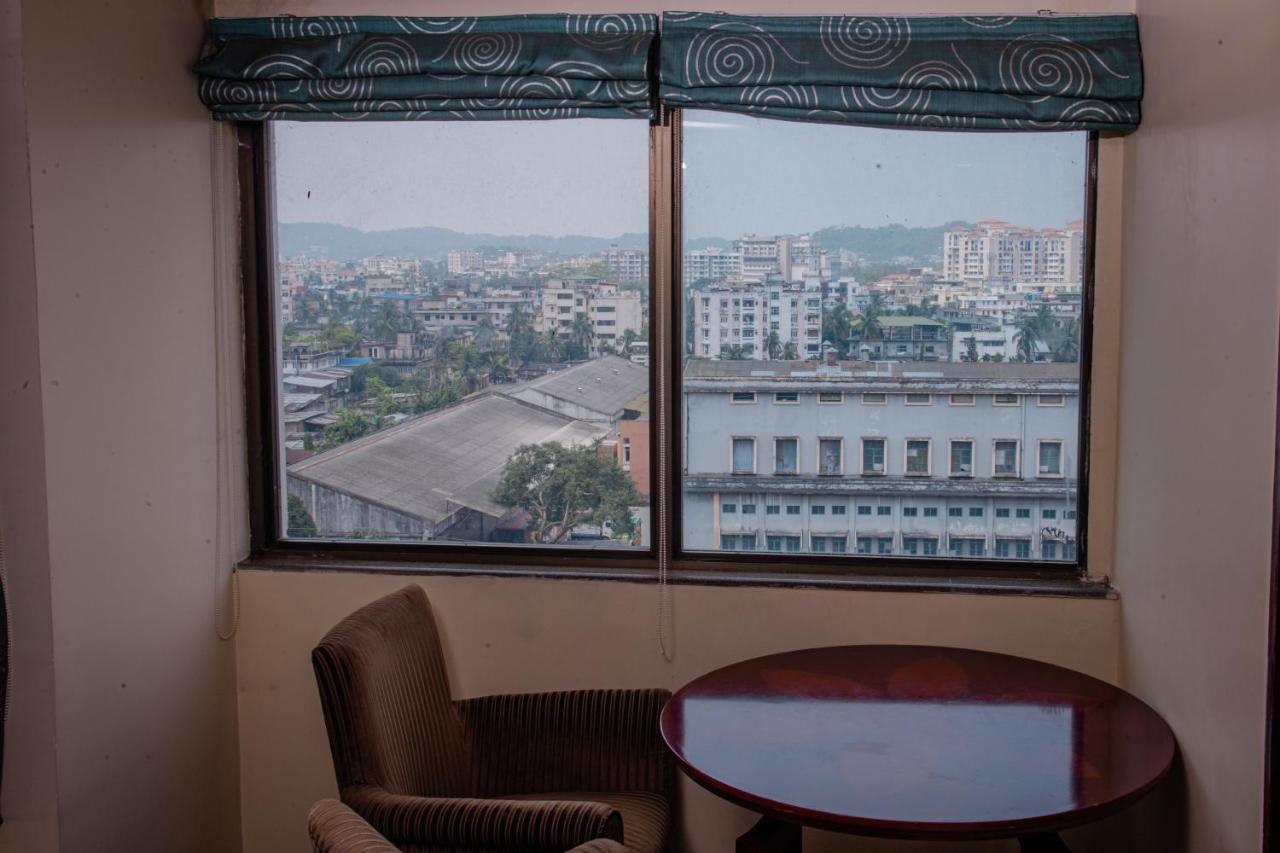 Hotel Gateway Grandeur Guwahati Exterior foto