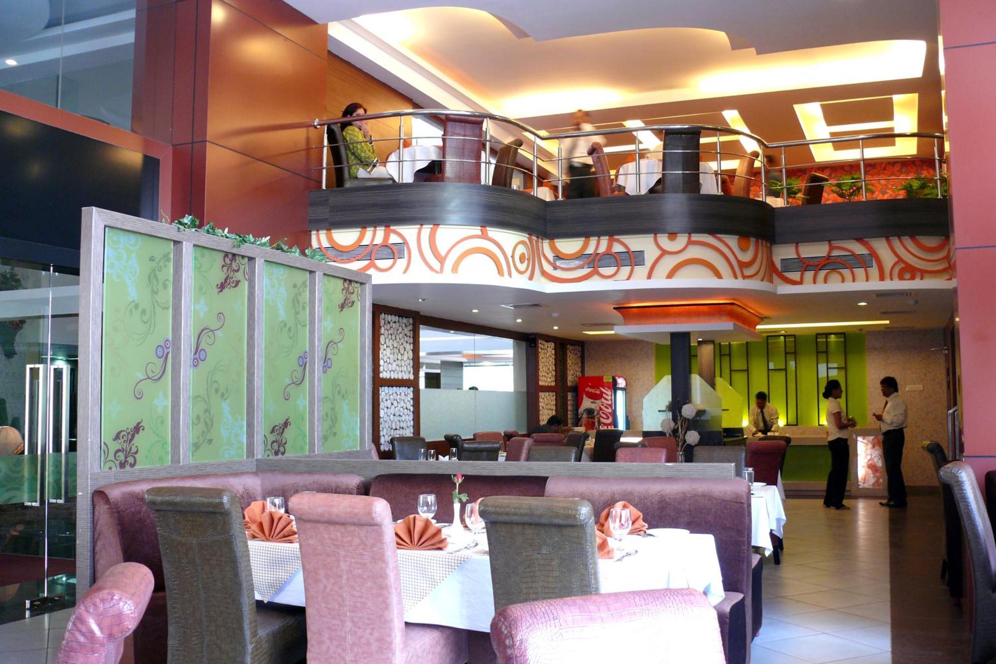 Hotel Gateway Grandeur Guwahati Exterior foto
