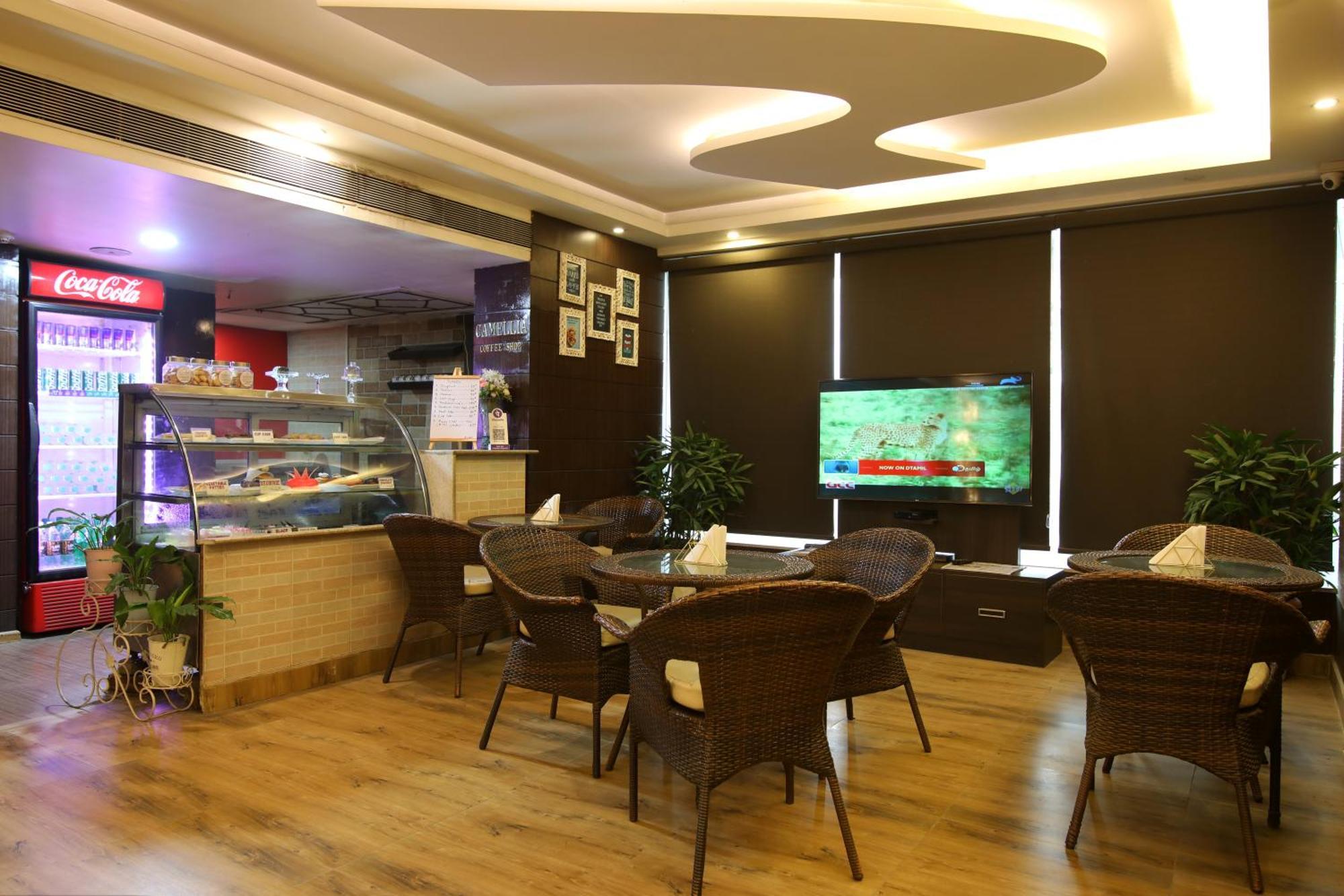 Hotel Gateway Grandeur Guwahati Exterior foto